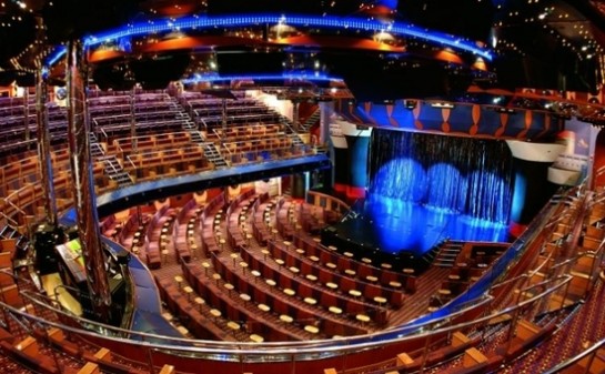 Barco Costa Pacifica