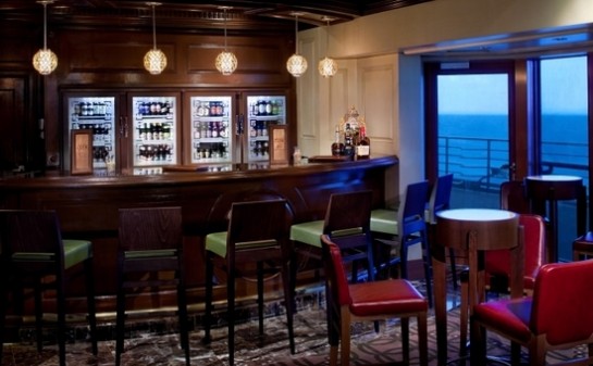 Barco Celebrity Infinity