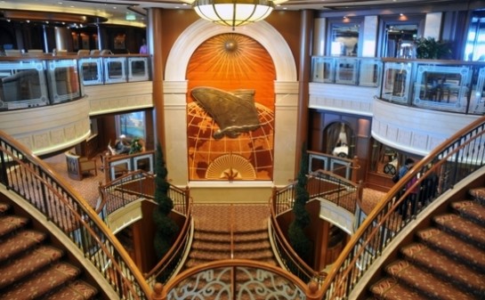 Barco Queen Victoria