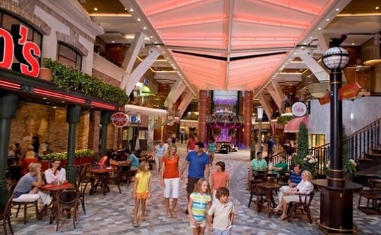 Barco Allure of the Seas