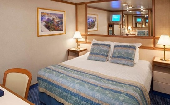 Barco Coral Princess