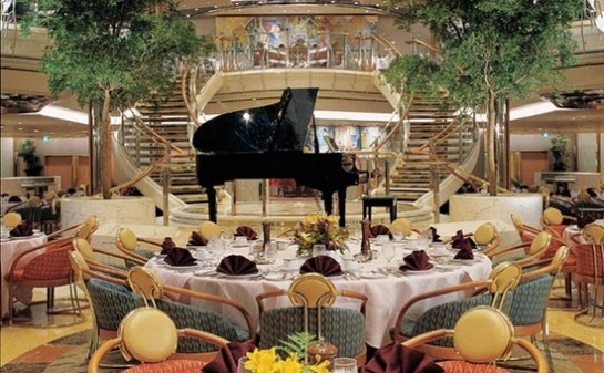 Barco Legend of the Seas