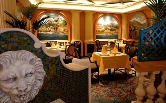 Barco Sapphire Princess