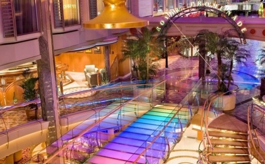 Barco Freedom of the seas