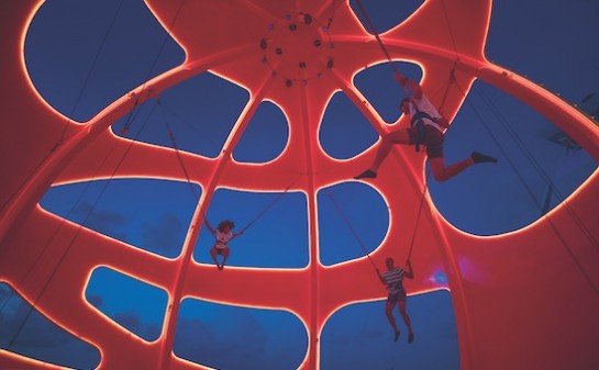 Barco Adventure of the Seas