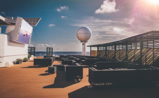 Barco Celebrity Infinity