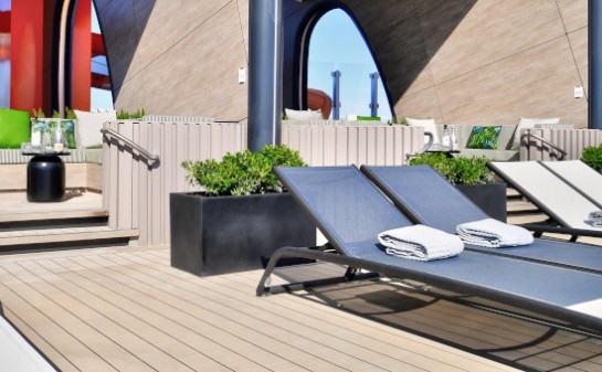 Barco Celebrity Beyond