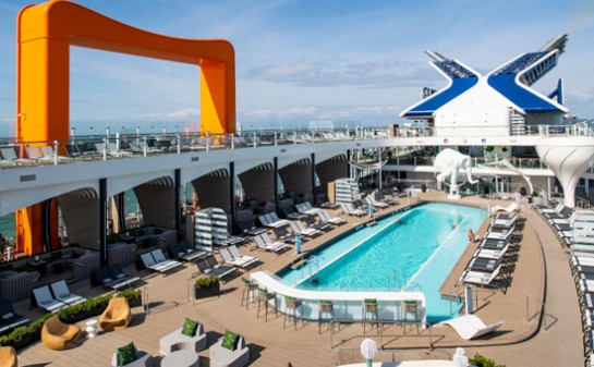 Barco Celebrity Beyond