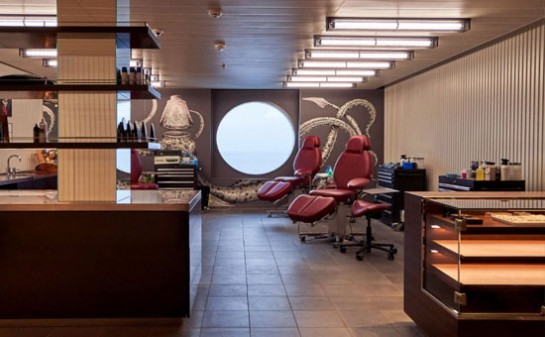 Barco Brilliant Lady