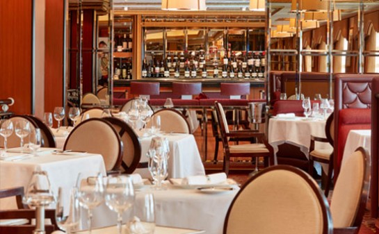 Barco Queen Victoria