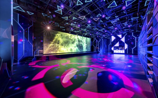 Barco MSC World Europa