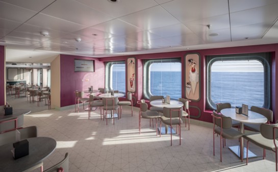 Barco MSC World Europa