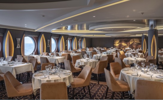 Barco MSC World Europa