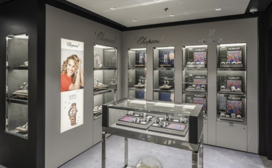 Barco MSC World Europa