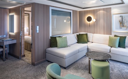 Barco Celebrity Silhouette