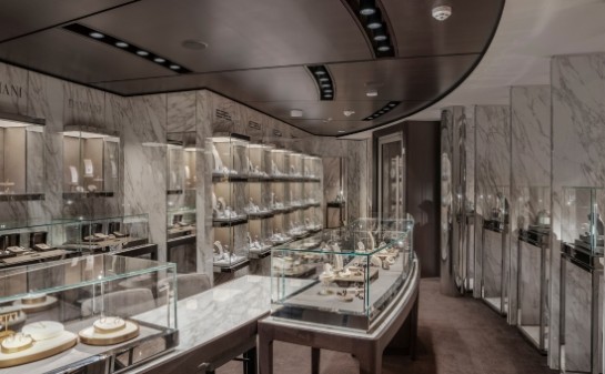 Interior Barco MSC World America