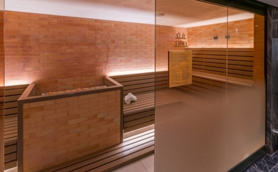 Barco Norwegian Aqua